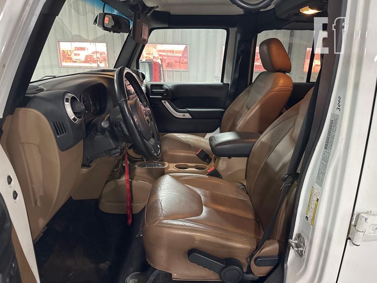2016-jeep-wrangler-image-9