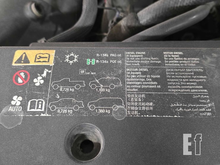 2013-2013-chevrolet-silverado-flatbed-truck-6591-image-19