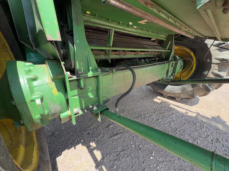 1981-john-deere-8820-image-23