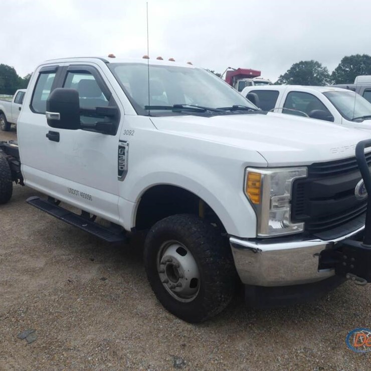2017 FORD F350
