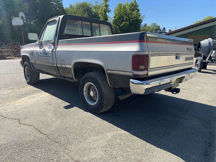 1984-chevrolet-k10-image-3