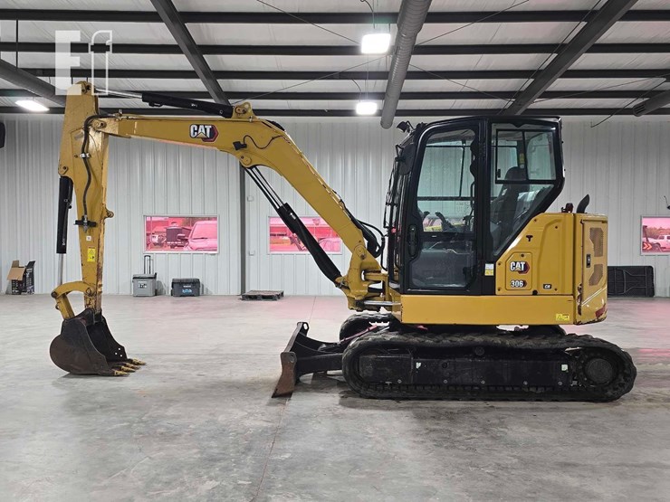 2022-caterpillar-306cr-image-5