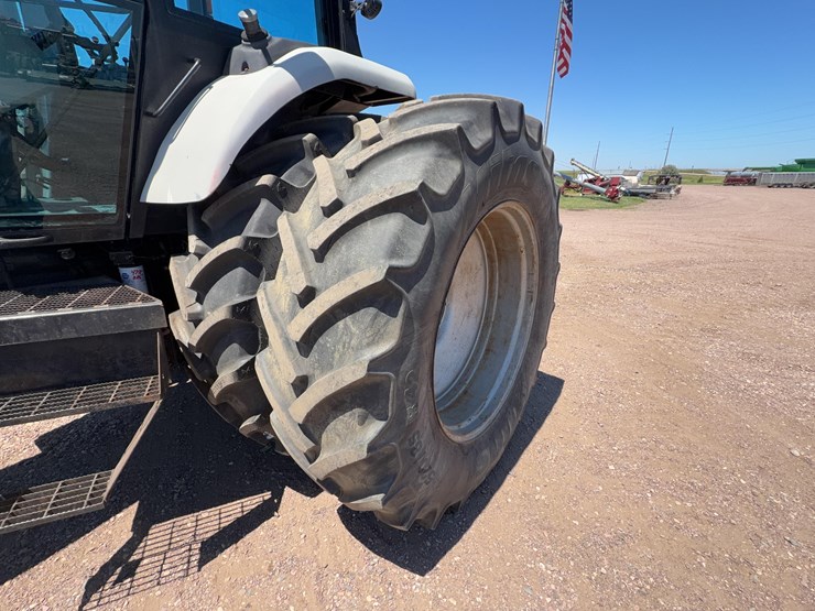 1996-white-6195f-tractor-image-14