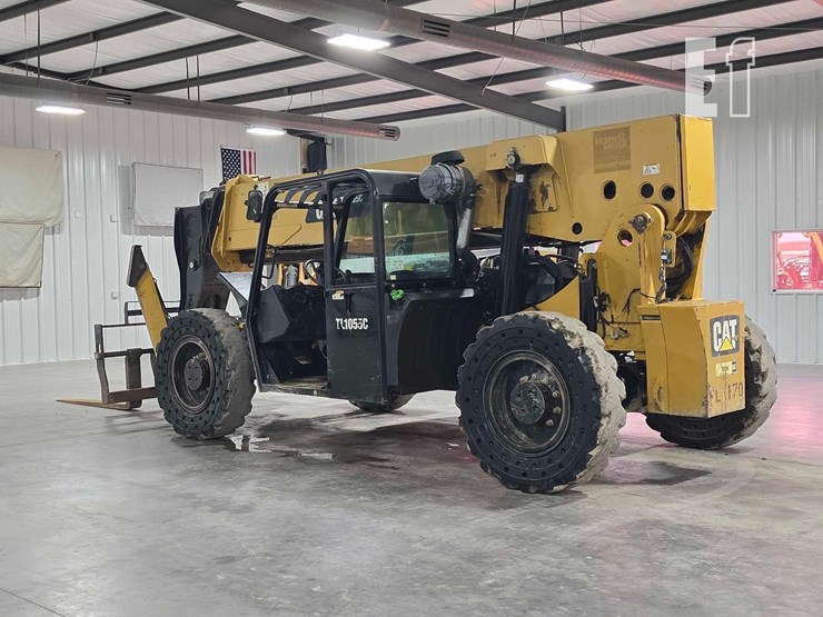 2013-caterpillar-tl1055c-image-4