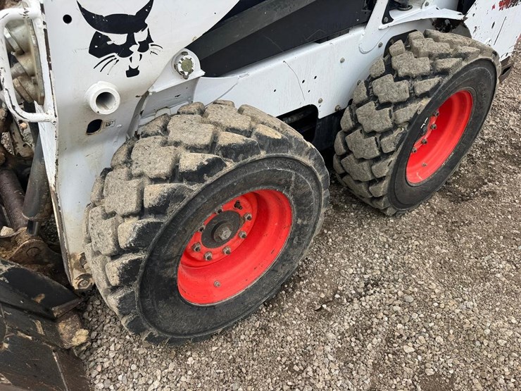 2015-bobcat-s530-image-13