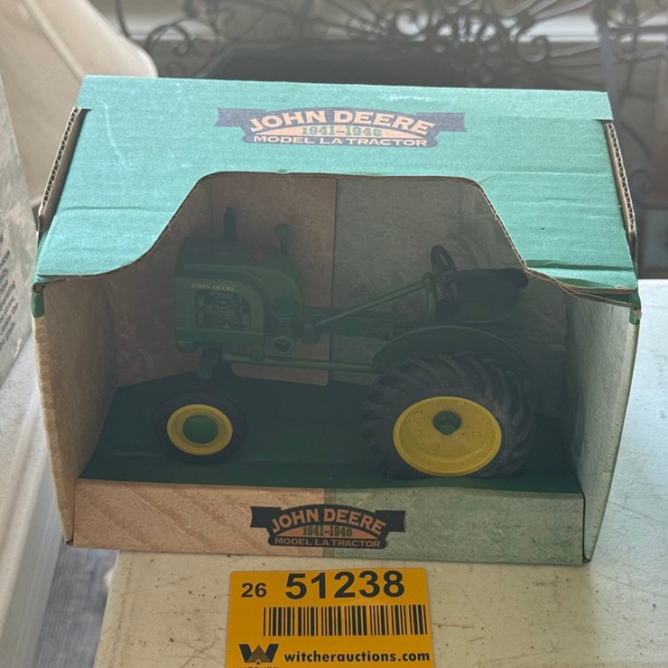 JOHN DEERE LA