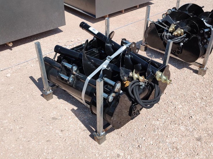 mini-excavator-attachment-set-image-4