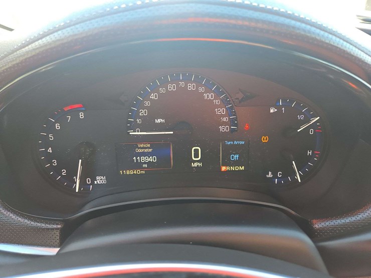 2016-cadillac-xts-luxury-sedan-4d-image-17
