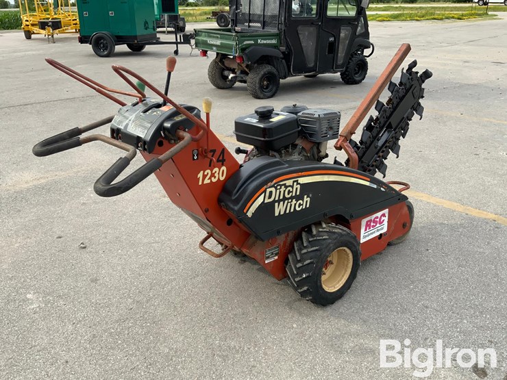 2005-ditch-witch-1230h-image-5