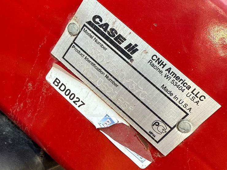 2012-case-ih-370-image-14