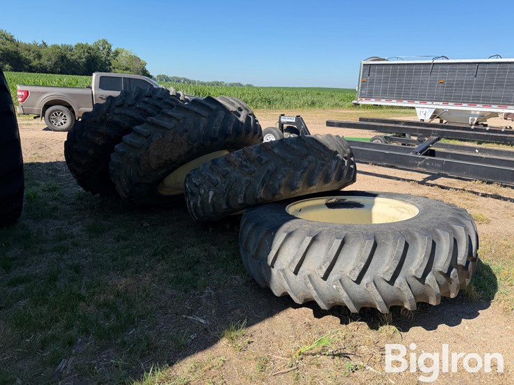 20.8r42-grain-cart-tires-&-rims-image-4