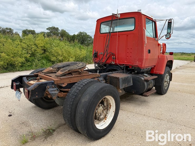 1991-ford-ln8000-image-5
