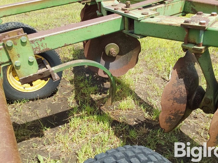 john-deere-1630-image-19