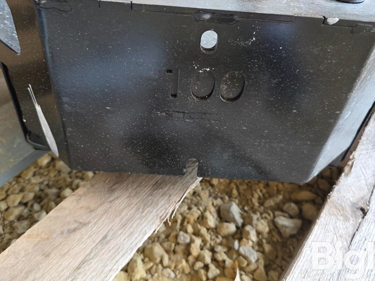 tractor-cab-corner-cubby-image-13