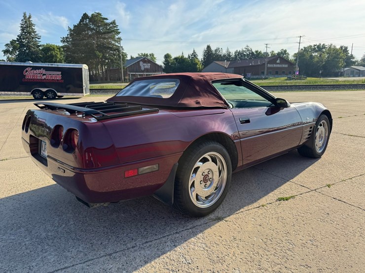 #1873-•-1993-chevrolet-corvette-image-5
