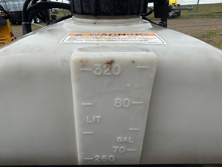 demco-sprayer-image-8