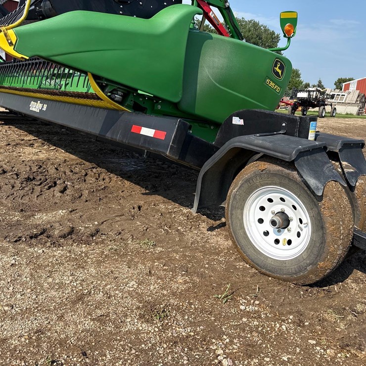 Stud King 38ft Tri-steer Header Cart
