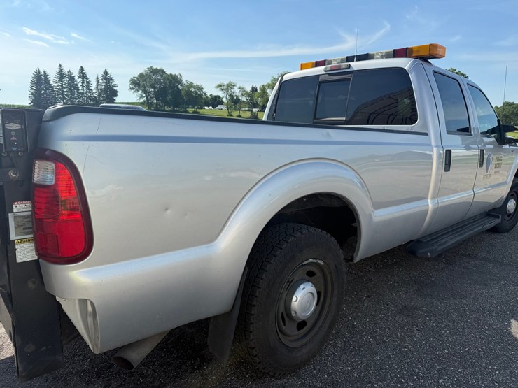 2011-ford-f350-image-23