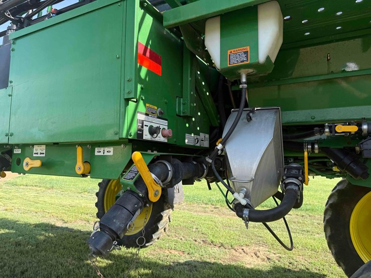 2011-john-deere-4830-image-25