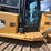 2009-deere-750j-lt-image-23