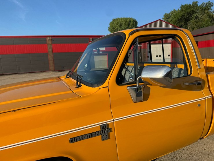 1985-chevrolet-c10-image-12
