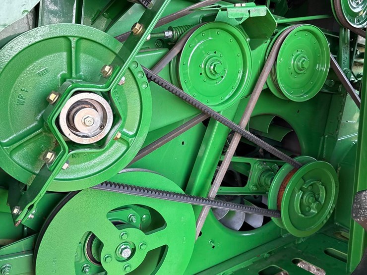 2011-john-deere-9770-sts-image-15