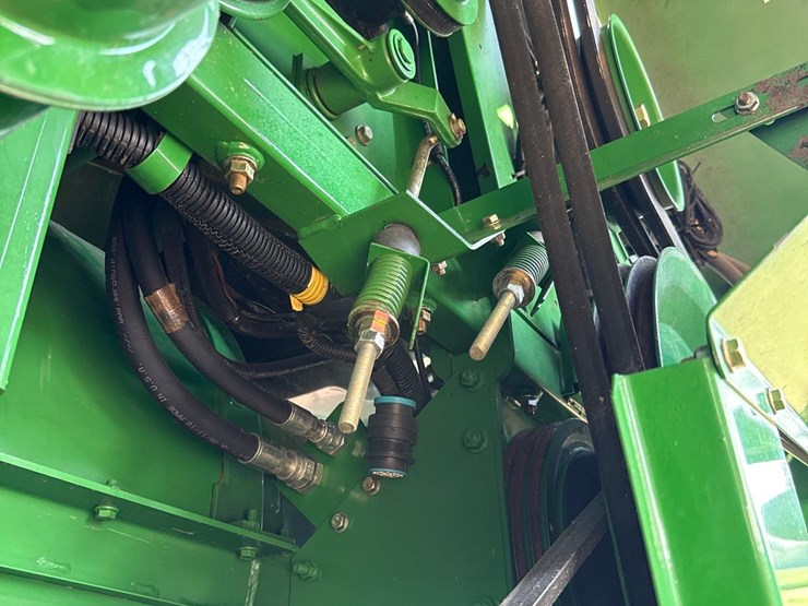 2011-john-deere-9770-sts-image-14