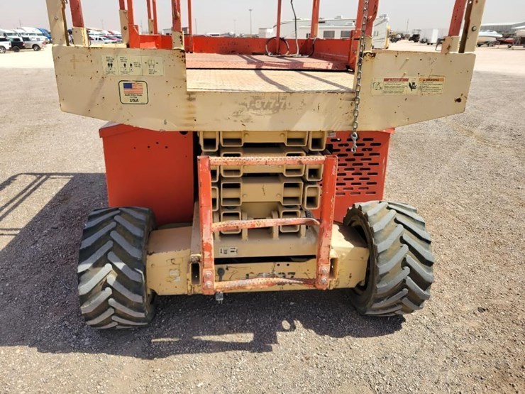 2000-jlg-260mrt-image-15