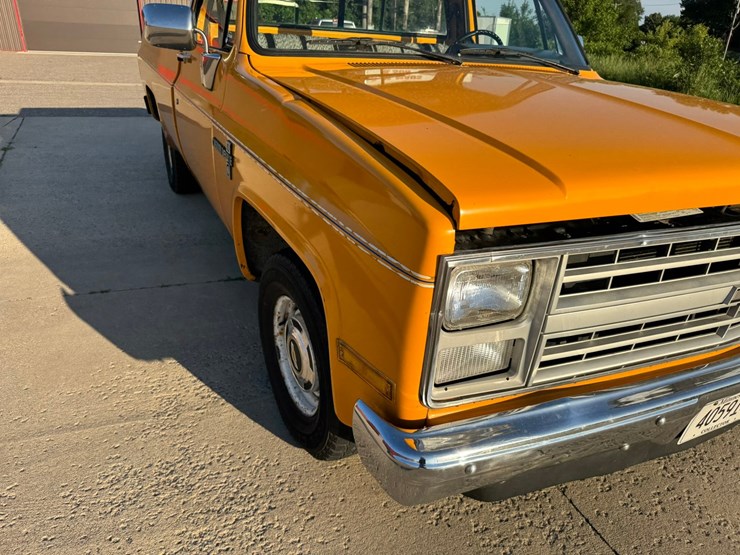 1985-chevrolet-c10-image-30