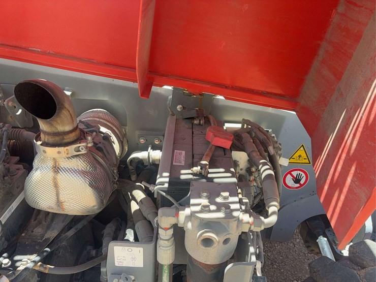 2019-skyjack-sj519th-image-21