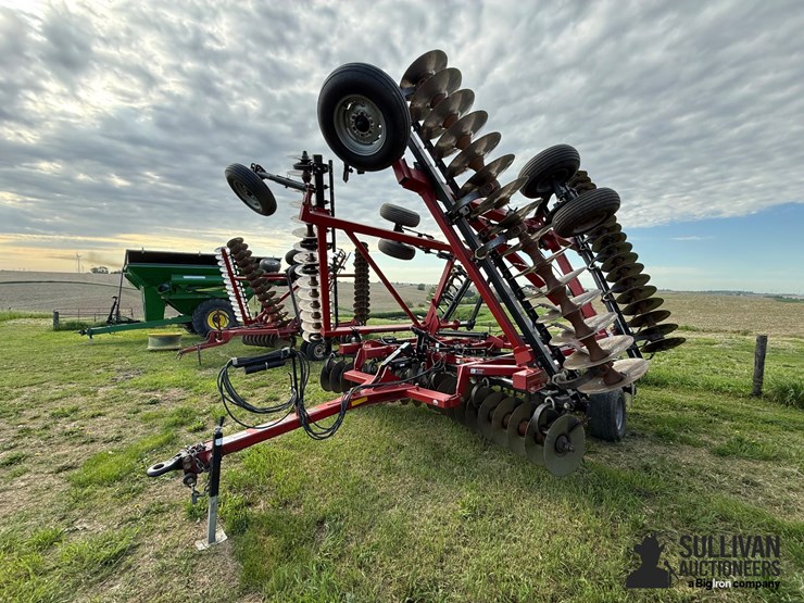 2012-case-ih-370-image-1