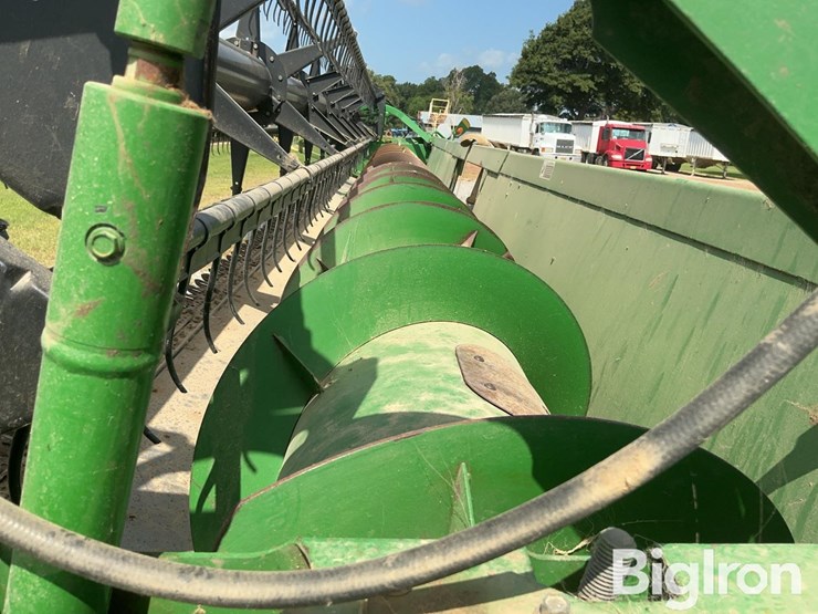 2006-john-deere-630f-image-12
