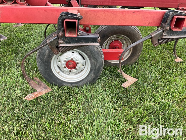 case-ih-4800-image-17