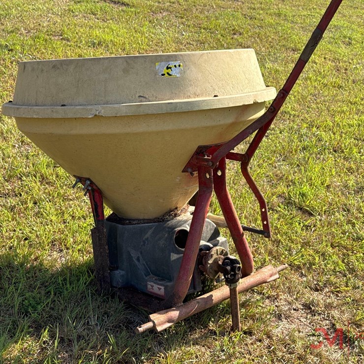 VICON 3PH SPREADER