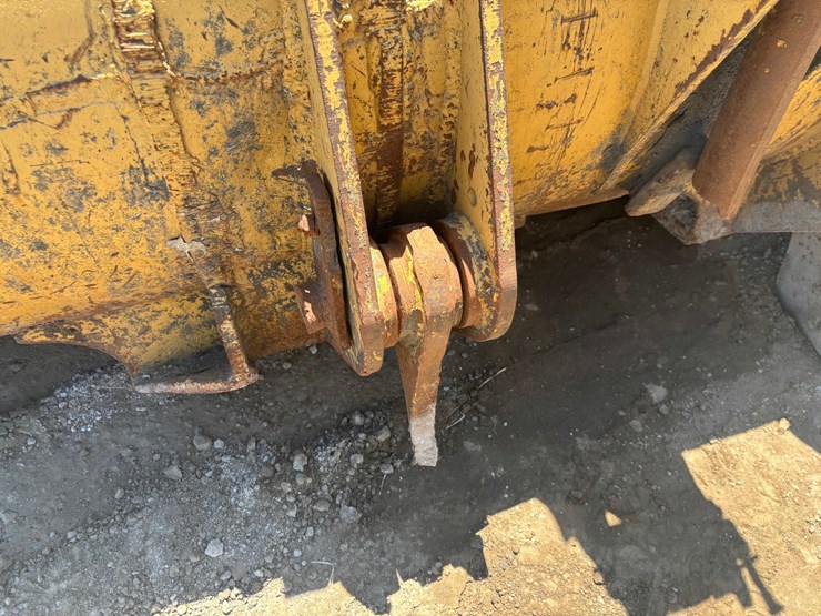 caterpillar-950b-image-8