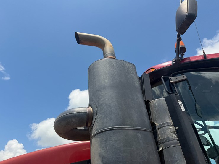 2014-case-ih-470-image-63