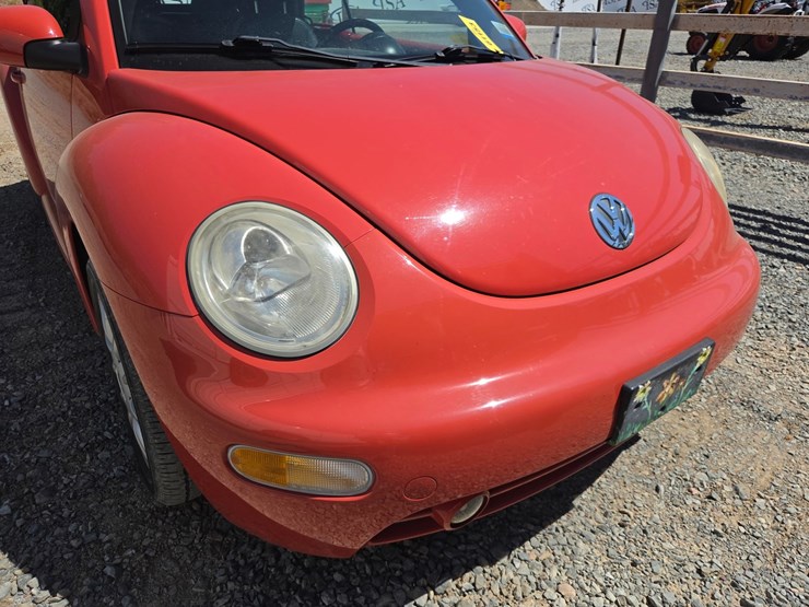 #61153-•-2005-volkswagen-convertible-image-9