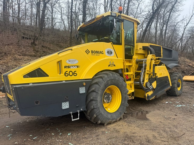 #1251-•-2016-bomag-rs5000-soil-stabilizer-/-recycler-image-1
