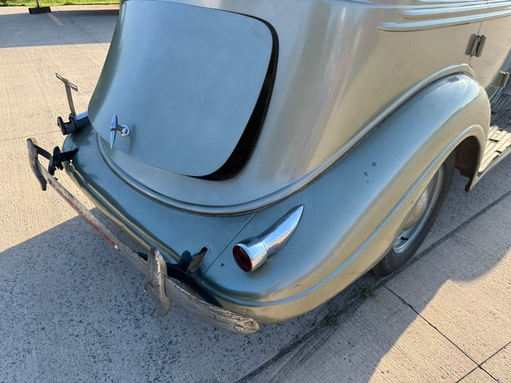#1876-•-1935-hudson-teraplane-sedan-image-24