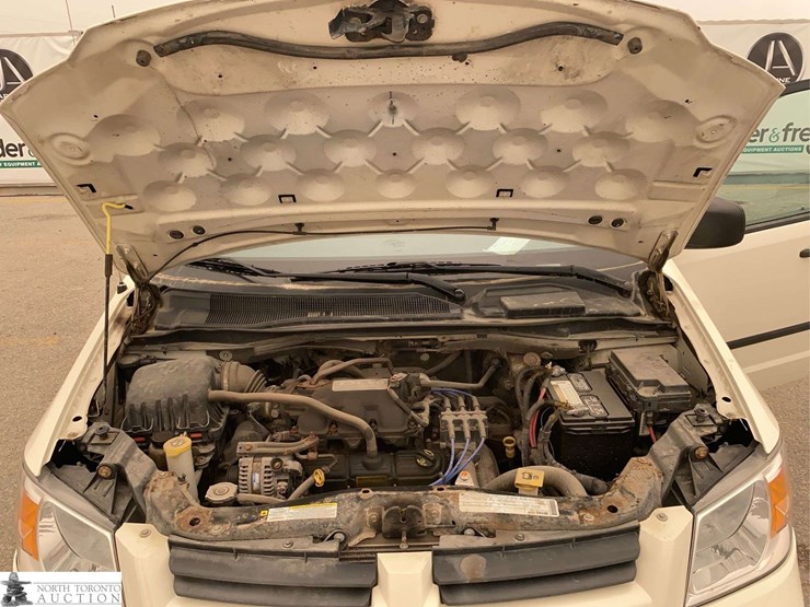 2010-dodge-grand-caravan-image-10