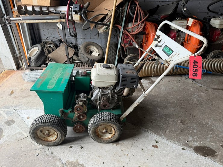 #4058-•-lesco-renovator-20-walk-behind-slit-seeder-image-2
