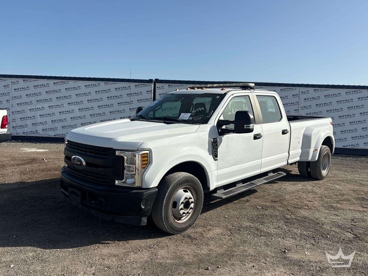 2019-ford-f350-image-1