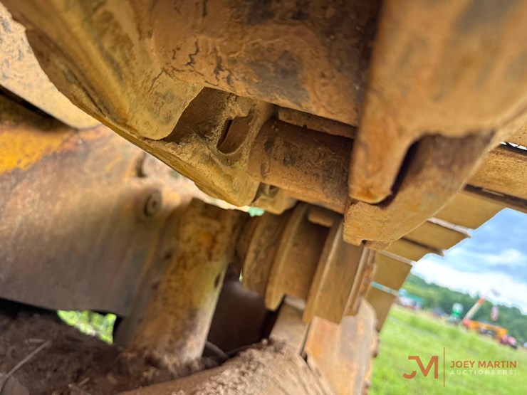 caterpillar-d5-image-10