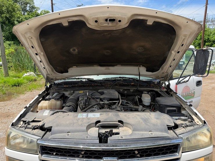 2007-chevrolet-3500-image-48