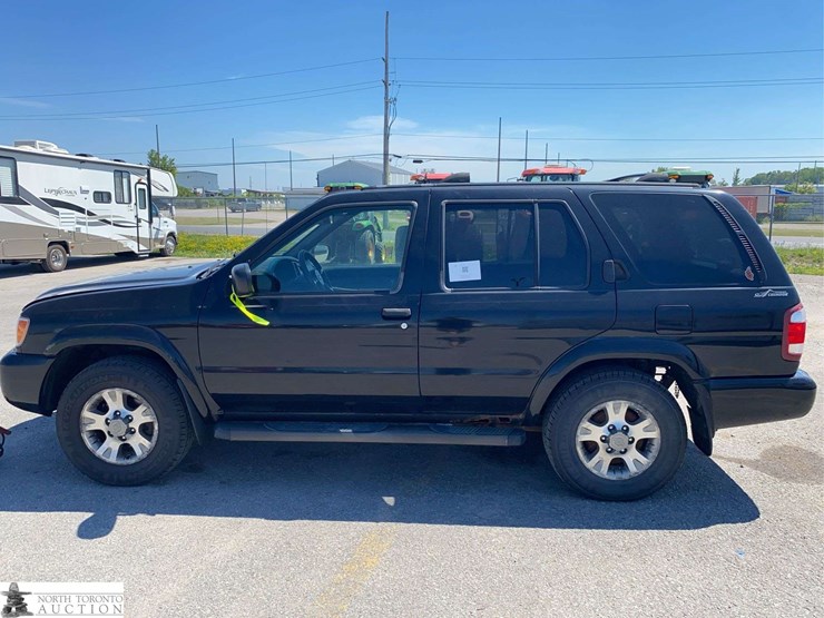 2004-nissan-pathfinder-image-8