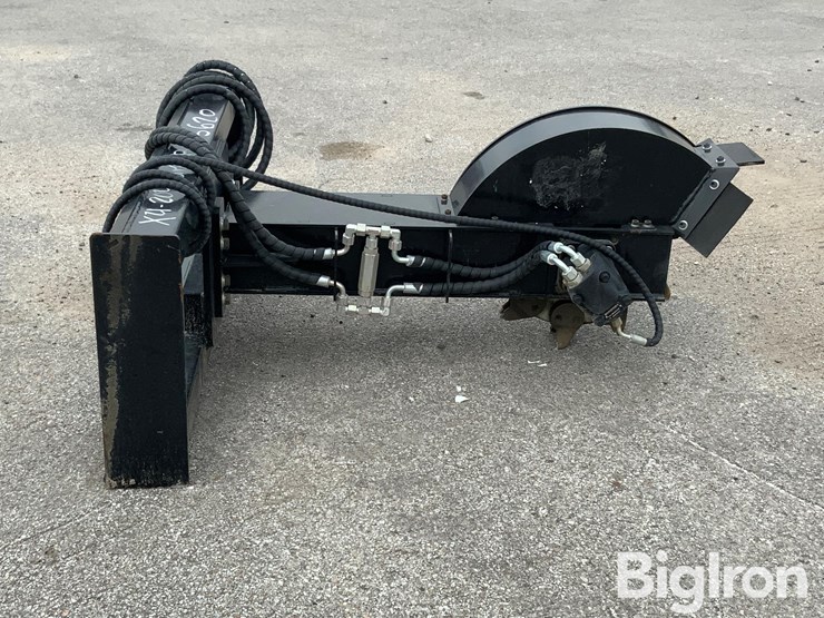 2026-massey-ferguson-730-image-4