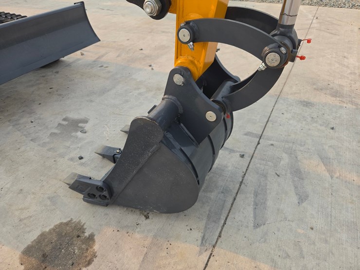 #5090-•-2026-future-ft30-mini-excavator-image-10