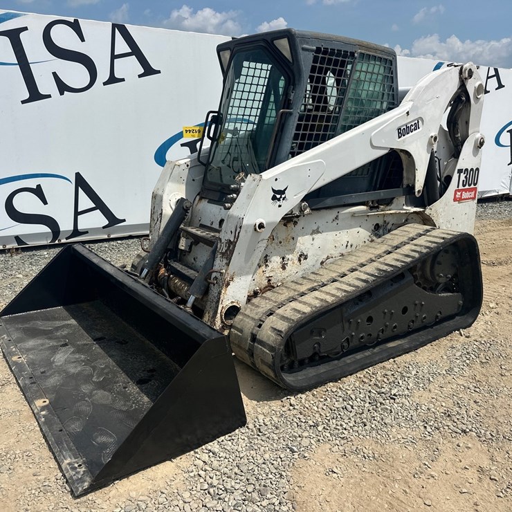 BOBCAT T300