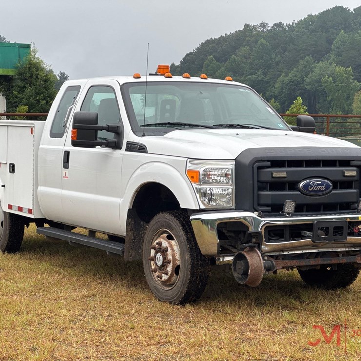 2016 FORD F350 XL