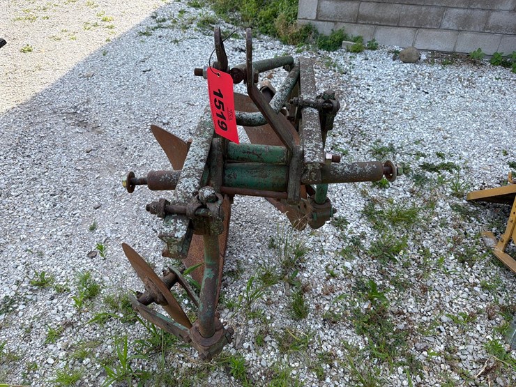 john-deere-2-image-3